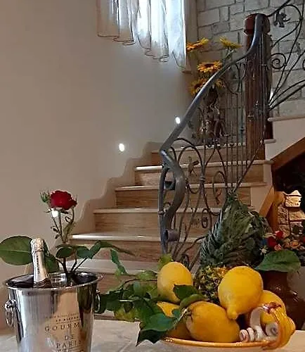 Al Chiaro Di Luna